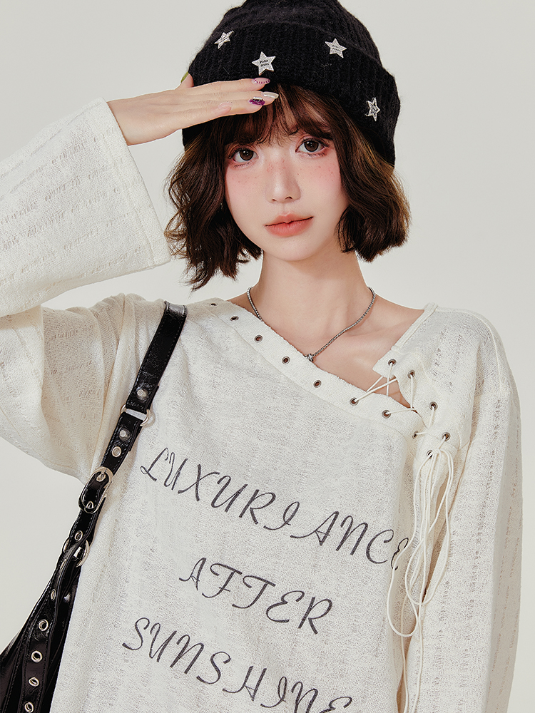 American Retro Hollowed-Out Long Sleeve T-Shirt for Women - Loose Fit, Niche Style, Autumn 2023 Fashion American Retro Hollowed-Out Long Sleeve T-Shirt for Women - Loose Fit, Niche Style, Autumn 2023 Fashion