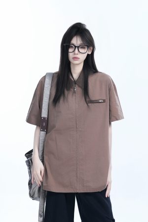 American Retro Lapel Zip Short Sleeve Shirt for Women - Gender-Neutral Loose Fit with Unique Niche Design, Casual Vintage Style