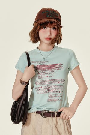 American Retro Letter Print Short Sleeve T-Shirt for Women â€“ Slim Fit Summer Top in Girly Style