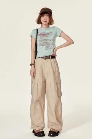 American Retro Letter Print Short Sleeve T-Shirt for Women – Slim Fit Summer Top in Girly Style