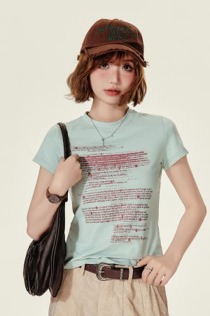 American Retro Letter Print Short Sleeve T-Shirt for Women – Slim Fit Summer Top in Girly Style