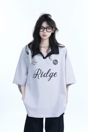 American Retro Oversized Short Sleeve T-Shirt for Women - Trendy Loose Fit with 'Sit and Eat Until the Mountains are Empty' Design