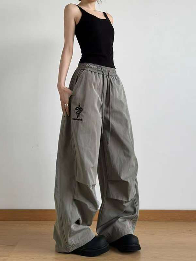 American Retro Parachute Cargo Pants for Women - Loose Wide-Leg Casual Jazz Dance Sports Pants, Y2K Inspired Fashion American Retro Parachute Cargo Pants for Women - Loose Wide-Leg Casual Jazz Dance Sports Pants, Y2K Inspired Fashion