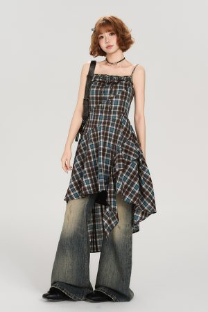 American Retro Plaid Spaghetti Strap Dress for Women - Fitted Summer Style, Cute Girly Design, Perfect for Y2K Fashion Lovers