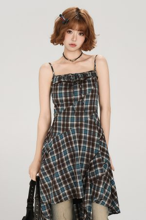 American Retro Plaid Spaghetti Strap Dress for Women - Fitted Summer Style, Cute Girly Design, Perfect for Y2K Fashion Lovers