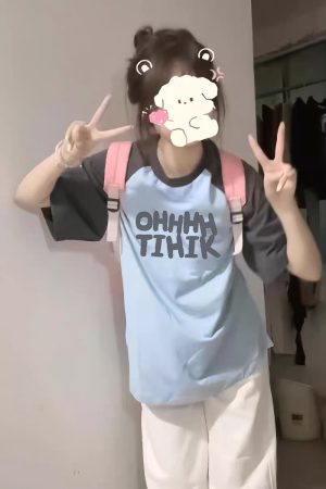 American Retro Raglan Short-Sleeve T-Shirt for Women - Summer 2025 Stylish Top for Middle & High School Students