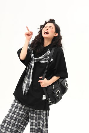 American Retro Short-Sleeve T-Shirt for Women - Wild A-Zi Shawl Design, Loose Fit, Summer Versatile Style