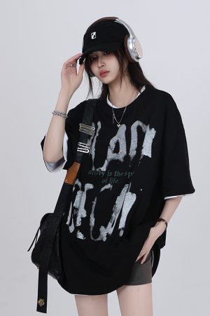 American Retro Short-Sleeve T-Shirt for Women, Summer Loose Fit, Niche Couple Graphic Tee, Vintage-Inspired Mountain Design