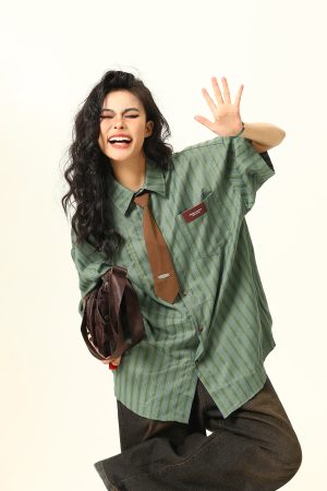 American Retro Striped Short Sleeve Shirt for Women - Versatile Loose Fit Summer Fashion Trend