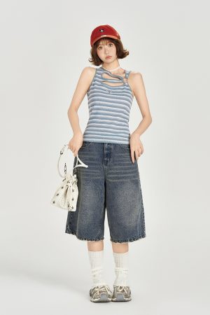 American Retro Striped Sleeveless T-Shirt for Women - Summer Slim Fit Flattering Tank Top, Niche Design, Y2K Style