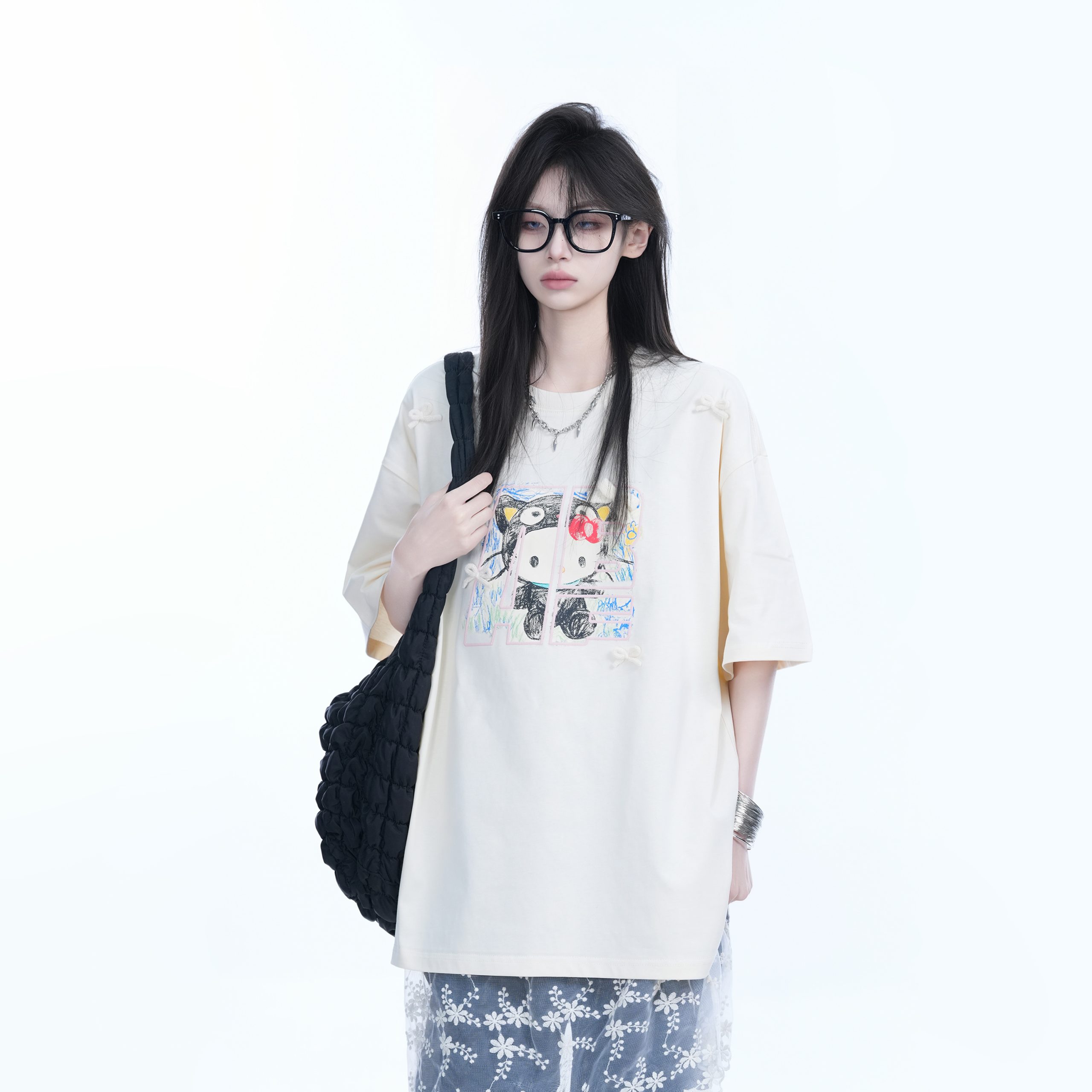 American Retro Style Black Short-Sleeve T-Shirt for Women with Kitty Cat Graffiti, Loose Round Neck, Y2K Vibe, Casual Fashion Top American Retro Style Black Short-Sleeve T-Shirt for Women with Kitty Cat Graffiti, Loose Round Neck, Y2K Vibe, Casual Fashion Top