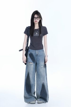 American Retro Summer Short Sleeve T-Shirt for Women - Flattering Slim Fit, Petite Style, Sit and Eat Until the Mountains Are Empty Print