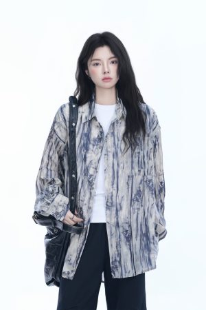 American Retro Tie-Dye Long Sleeve Shirt for Women - Summer Loose Lightweight Water Wave Pattern Sun Protection Top