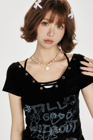 American Retro V-Neck Short Sleeve T-Shirt for Women - Summer Slim Fit Top, Millennial Style, Y2K Fashion