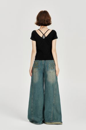 American Retro V-Neck Short Sleeve T-Shirt for Women - Summer Slim Fit Top, Millennial Style, Y2K Fashion