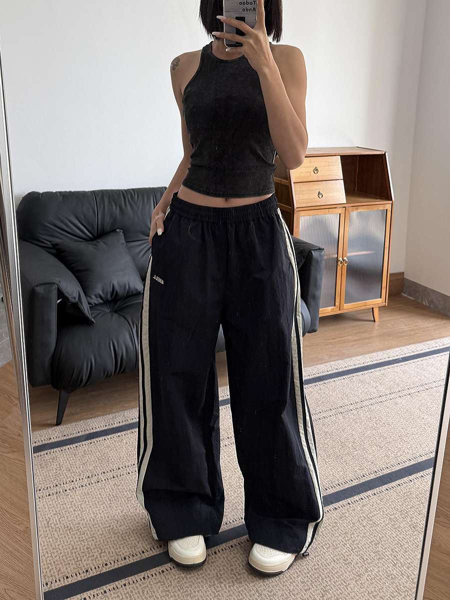 American Retro Wide-Leg Casual Pants for Women - Summer 2025 Loose Fit Side Stripe Quick-Dry Sports Trousers American Retro Wide-Leg Casual Pants for Women - Summer 2025 Loose Fit Side Stripe Quick-Dry Sports Trousers