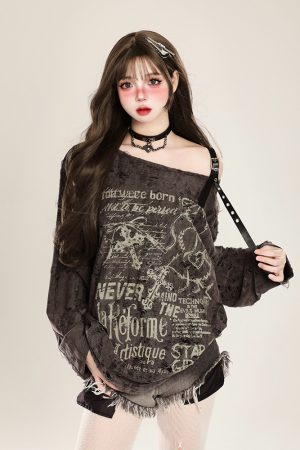 American Style Off-Shoulder T-Shirt for Women - Spicy Girl Spring Long Sleeve Top with Sun Protection and Loose Fit