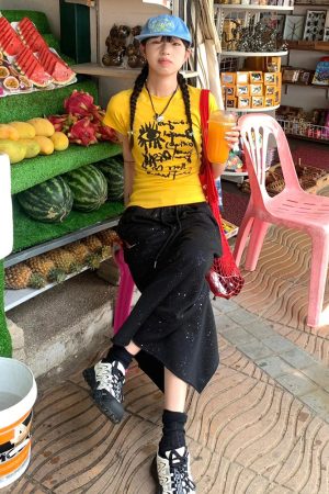 American Style Slim-Fit Short T-Shirt for Women - Summer Graffiti Print, Stretchy, Flattering Shoulder Top