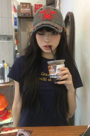 American Style Vintage Slim-Fit Cropped T-Shirt for Women - Summer Slogan Printed Short Sleeves