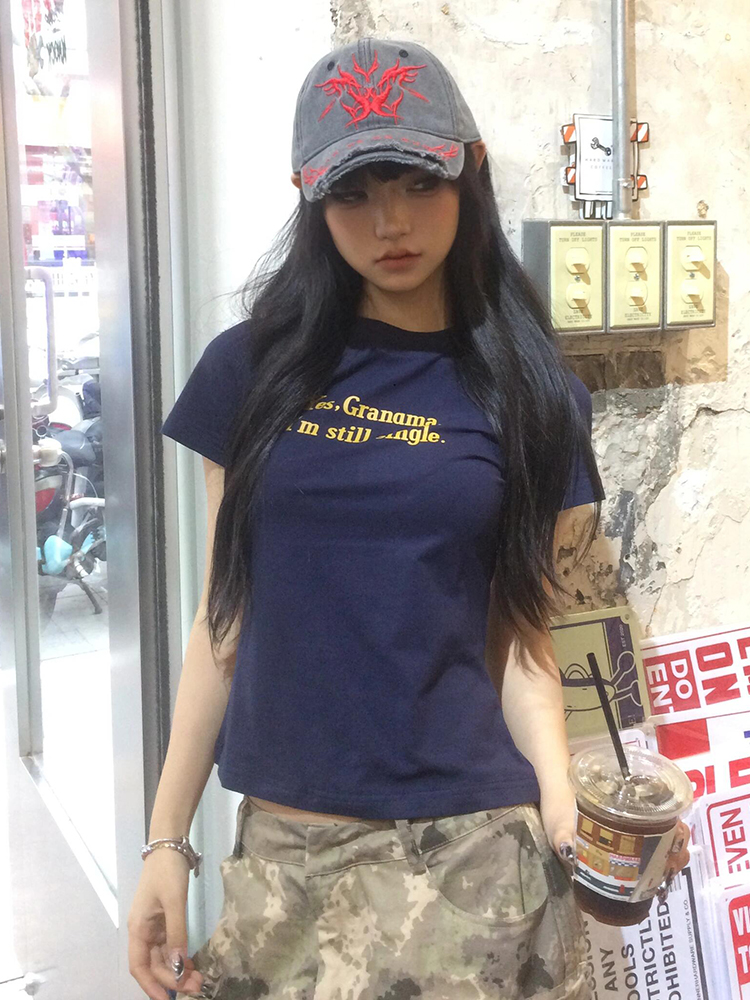 American Style Vintage Slim-Fit Cropped T-Shirt for Women - Summer Slogan Printed Short Sleeves American Style Vintage Slim-Fit Cropped T-Shirt for Women - Summer Slogan Printed Short Sleeves