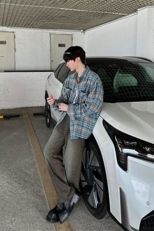 American Vintage Brushed Plaid Long Sleeve Shirt for Men & Women - Casual Loose Fit Unisex Jacket for Spring & Autumn Trends