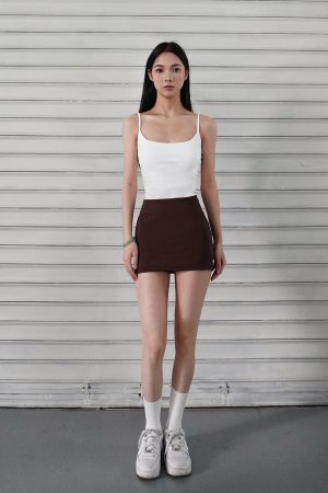 Anti-Exposure Bodycon Sports Short Skirt in Nude - Stylish and Functional Activewear for Modern Athletes