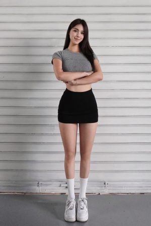 Anti-Exposure Bodycon Sports Short Skirt in Nude - Stylish and Functional Activewear for Modern Athletes