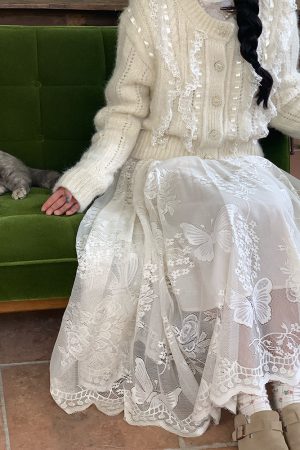 Apricot Butterfly Lace Midi Skirt for Women - Loose A-Line Vintage Style Long Skirt for Autumn and Winter Fashion