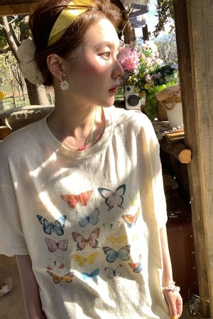 Apricot Yellow Butterfly Print Short Sleeve T-Shirt for Women - Vintage Style Summer Loose Round Neck Top