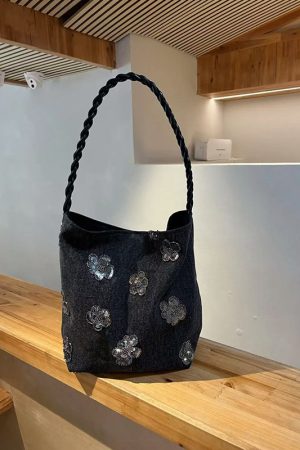 Artistic Black Dry Rose Jacquard Single-Shoulder Handbag - Chinese Style National Wind Sequin Tote Bag