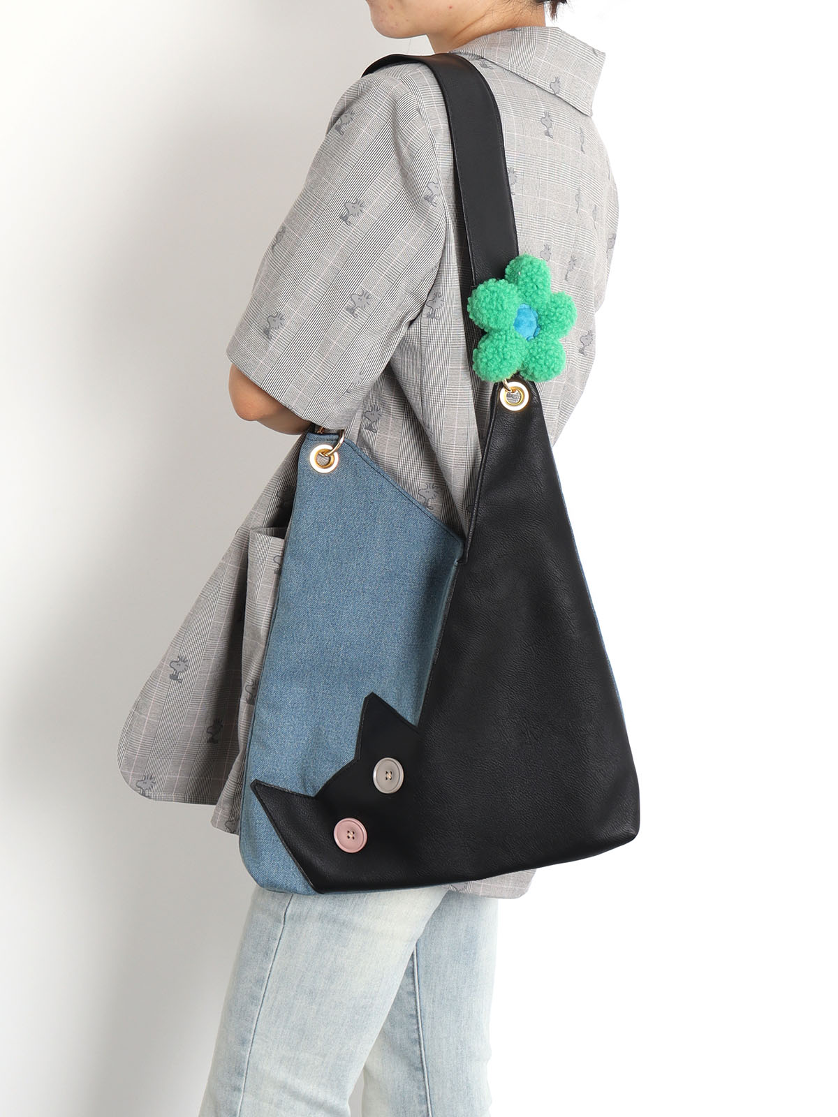 Artistic Color-Blocking Cat Plaid Denim Large-Capacity Shoulder Crossbody Bag - Cute Niche Style for Everyday Use Artistic Color-Blocking Cat Plaid Denim Large-Capacity Shoulder Crossbody Bag - Cute Niche Style for Everyday Use