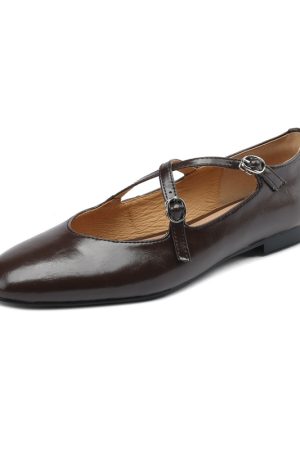 Artistic Cross-Buckle Sheepskin Leather Platform Shoes for Women - Comfortable Non-Slip Autumn Footwear