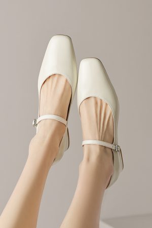 Artistic Genuine Leather Mary Jane Shoes for Women - Square Toe, Medium Heeled, French Style, Perfect for Commuting