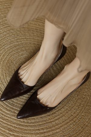 Artistic Retro Genuine Leather High Heels for Women - Pointed Toe, Shallow Mouth, Thin Commuting Shoes, French Style