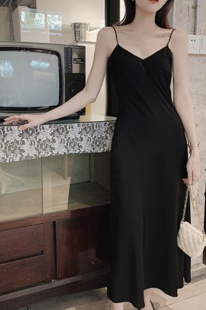 Asymmetrical Fishtail Spaghetti Strap Dress, Wrinkle-Resistant Chiffon, V-Neck, Mid-Length A-Line Dress for Spring and Summer