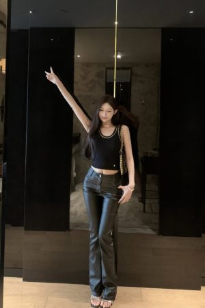 Autumn Slim Fit Knitted Camisole for Women - Flattering Small Fragrant Wind Design, Trendy Internet Celebrity Style