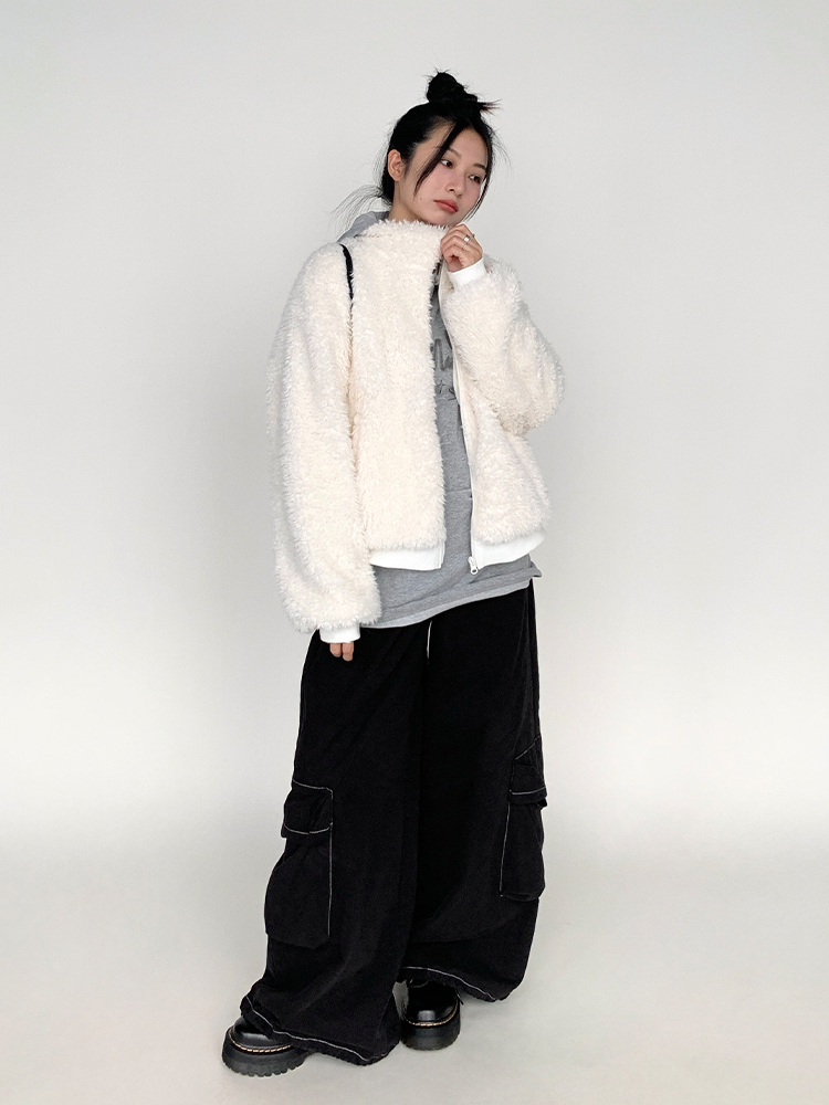 Autumn Winter Short-Haired Lamb Wool Coat - Loose Stylish Warm Stand-Up Collar Outerwear Autumn Winter Short-Haired Lamb Wool Coat - Loose Stylish Warm Stand-Up Collar Outerwear