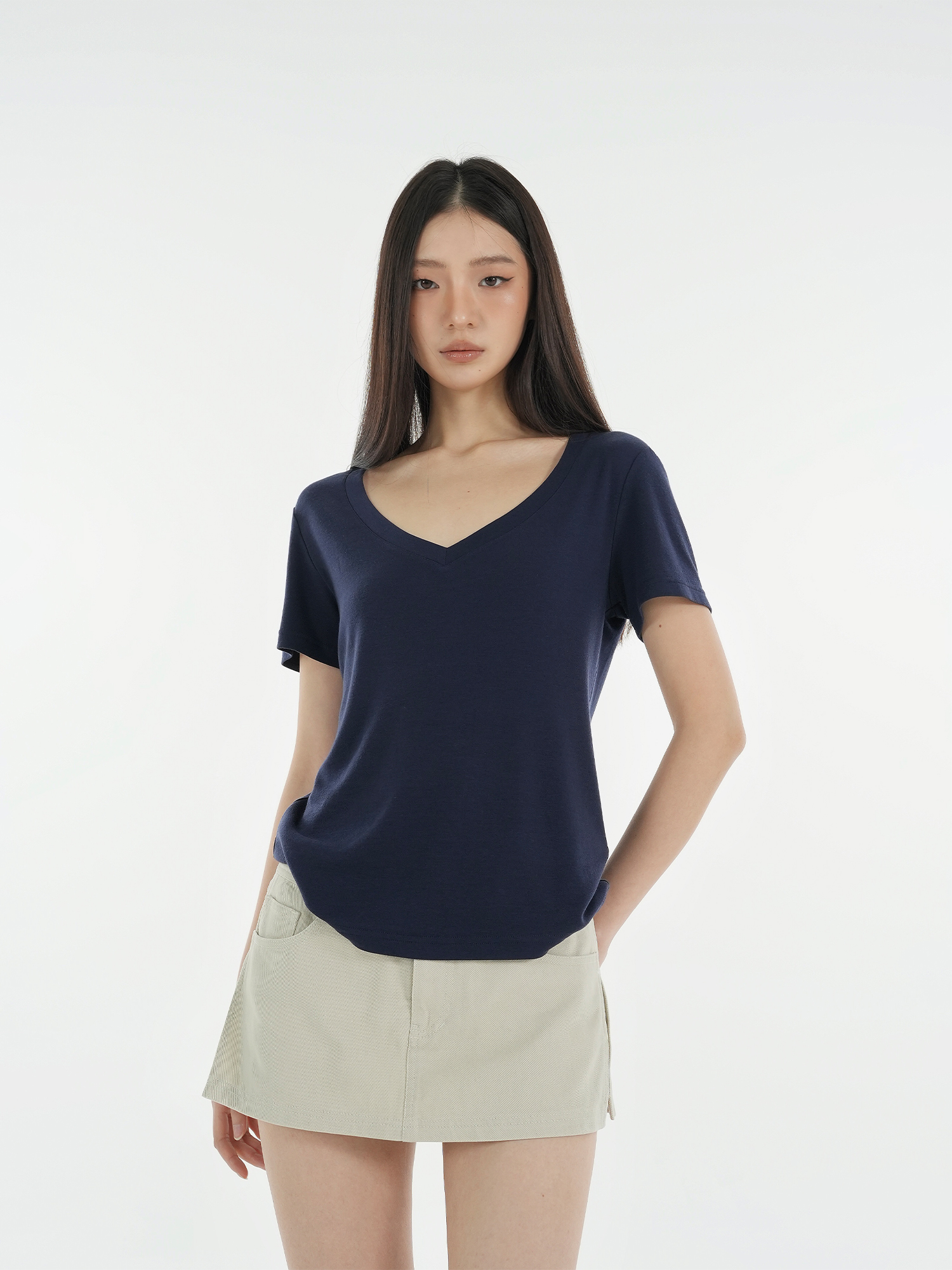 Basic Four-Color Tencel Wool Slightly Loose V-Neck Short Sleeve T-Shirt - Casual 90s Style Top Basic Four-Color Tencel Wool Slightly Loose V-Neck Short Sleeve T-Shirt - Casual 90s Style Top