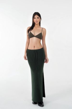 Basic Knitted Bikini with Adjustable Shoulder Straps - Summer Essential Swimwear in Trendy Knit Design