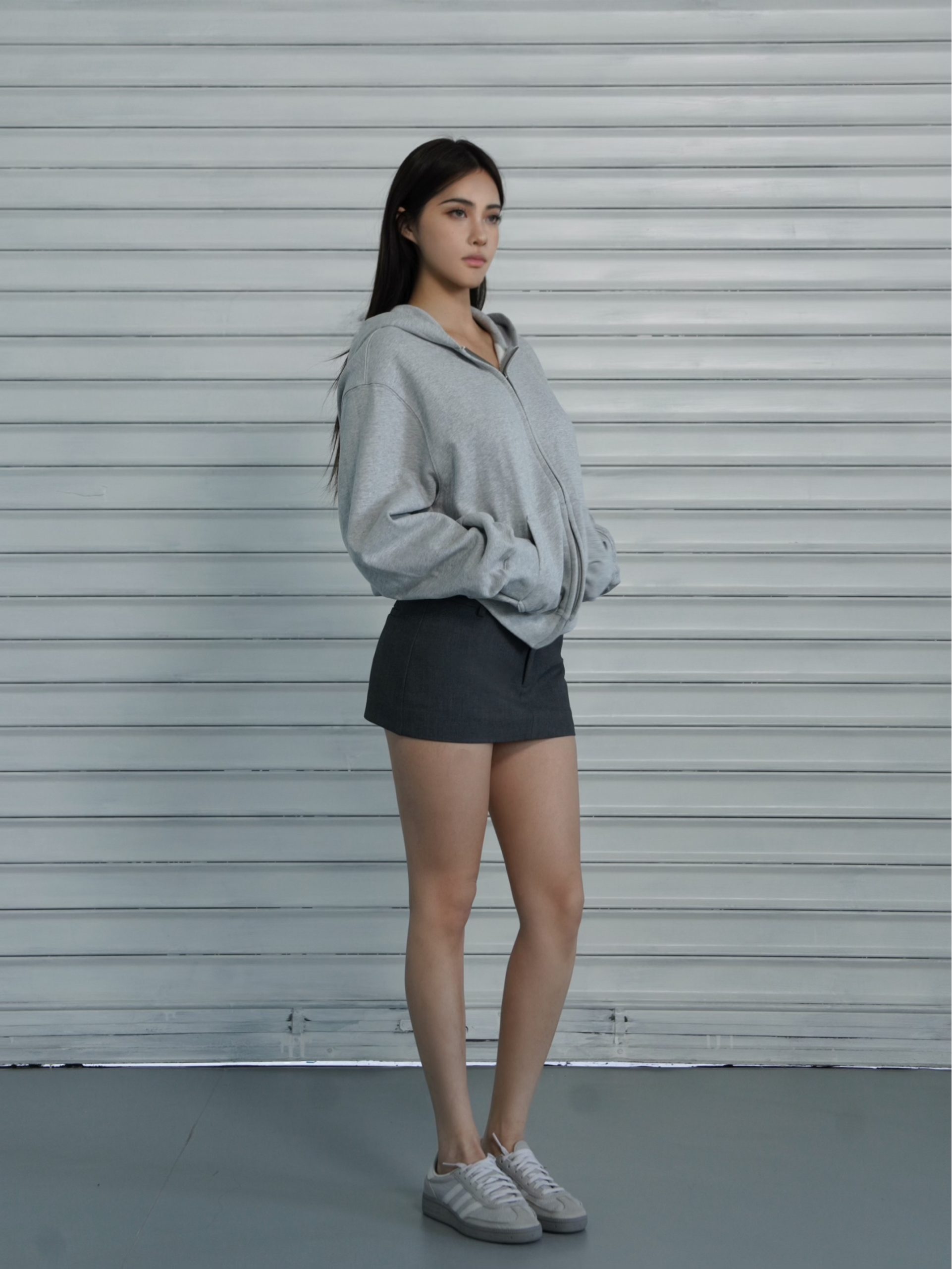 Basic Sports Zipper Hoodie for Men - Versatile Casual Loose Fit Solid Color Jacket for Everyday Wear Basic Sports Zipper Hoodie for Men - Versatile Casual Loose Fit Solid Color Jacket for Everyday Wear