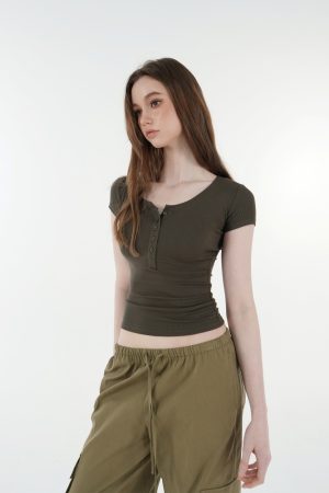 Basic U-Neck Slim Fit Stretch Short Sleeve Top with Henry Collar - Versatile Essential for Casual and Smart Outfits