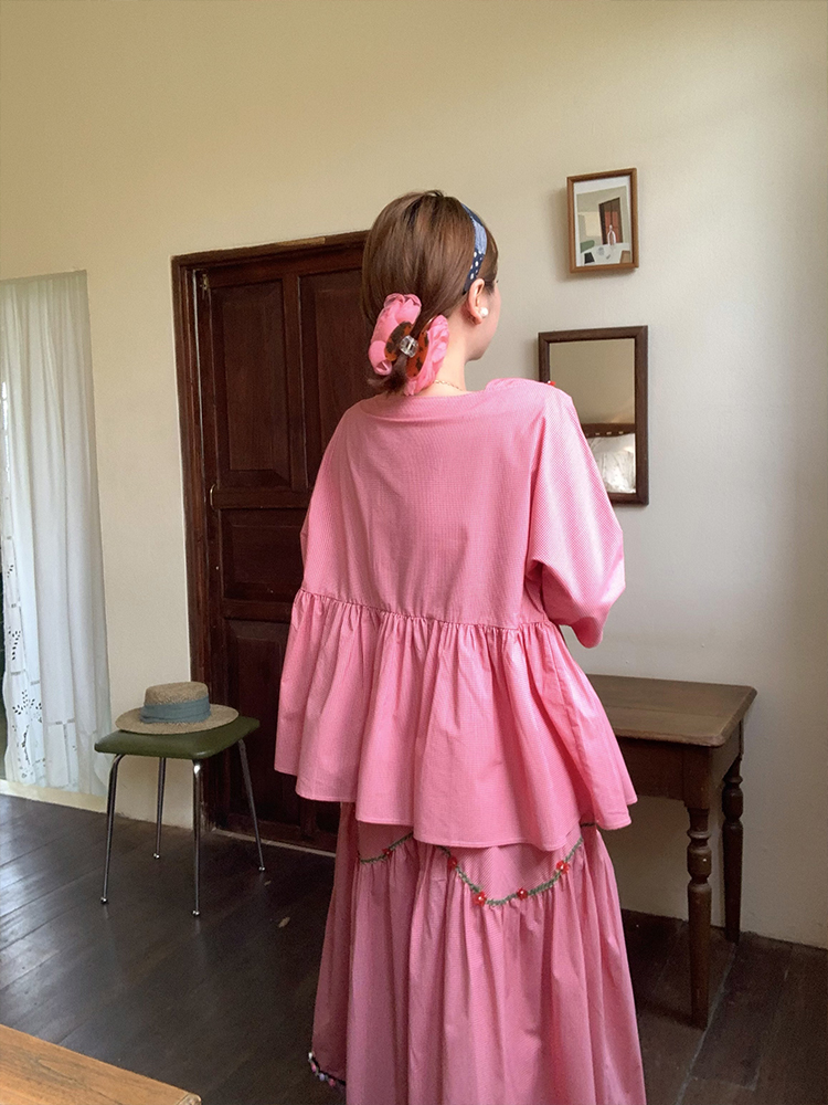 Berry Red Handmade Flower Vine Pavilion Shirt and Long A-Line Skirt Set for Women - Vintage Spring Floral Outfit Berry Red Handmade Flower Vine Pavilion Shirt and Long A-Line Skirt Set for Women - Vintage Spring Floral Outfit