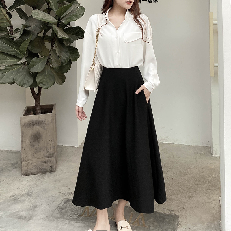 Black A-line Midi Skirt for Women - Slimming Spring/Summer Style with Diagonal Texture, Pockets, and 3D Tailoring Black A-line Midi Skirt for Women - Slimming Spring/Summer Style with Diagonal Texture, Pockets, and 3D Tailoring