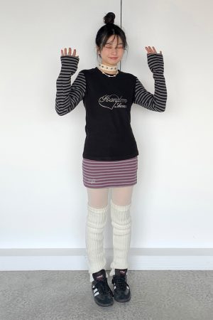 Black and Gray Color-Blocked Striped Casual Slim-Fit Knitted Long Sleeve Top Tee for Y2K and 90s Style Fashion
