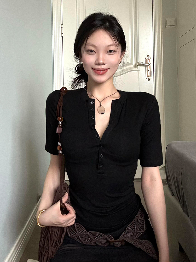 Black Henley Collar Short Sleeve Women's Slim Fit Summer Tee - Trendy Half Sleeve Top for Hot Girl Style Black Henley Collar Short Sleeve Women's Slim Fit Summer Tee - Trendy Half Sleeve Top for Hot Girl Style