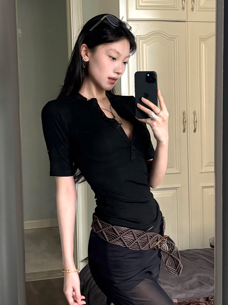 Black Henley Collar Short Sleeve Women's Slim Fit Summer Tee - Trendy Half Sleeve Top for Hot Girl Style Black Henley Collar Short Sleeve Women's Slim Fit Summer Tee - Trendy Half Sleeve Top for Hot Girl Style