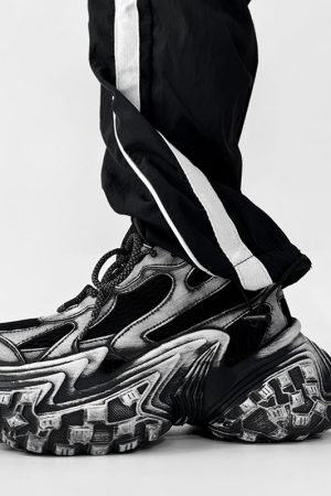 Black Knight Dad Shoes for Men & Women - Trendy Vintage Thick-Soled Height-Increasing Sports Shoes in Paris Street Style