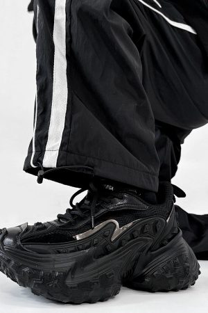 Black Knight Dad Shoes for Men & Women - Trendy Vintage Thick-Soled Height-Increasing Sports Shoes in Paris Street Style