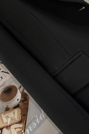 Black Korean Style Slim-Fit Blazer for Women - Chic High-End Professional Small Suit for Spring and Autumn 2025