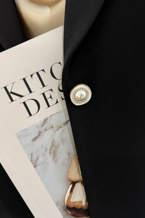 Black Korean Style Slim-Fit Blazer for Women - Chic High-End Professional Small Suit for Spring and Autumn 2025